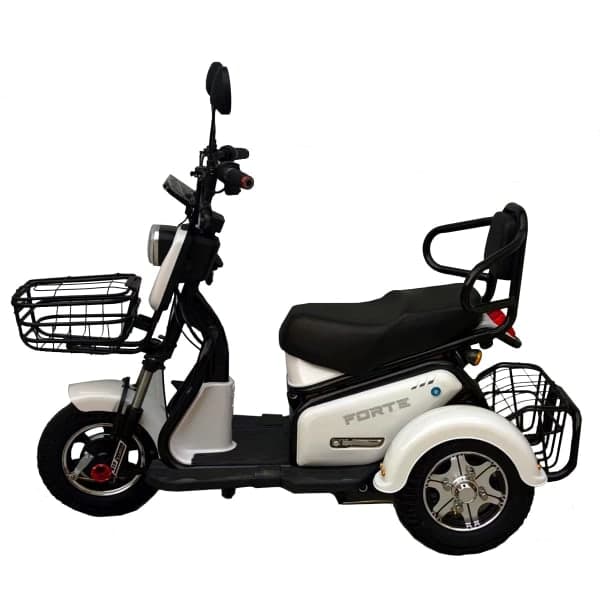 Електроскутер FORTE S1 білий - зображення 1